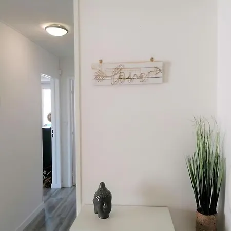 Au Petit Bonheur, Centre St-raphael, 8min A Pied